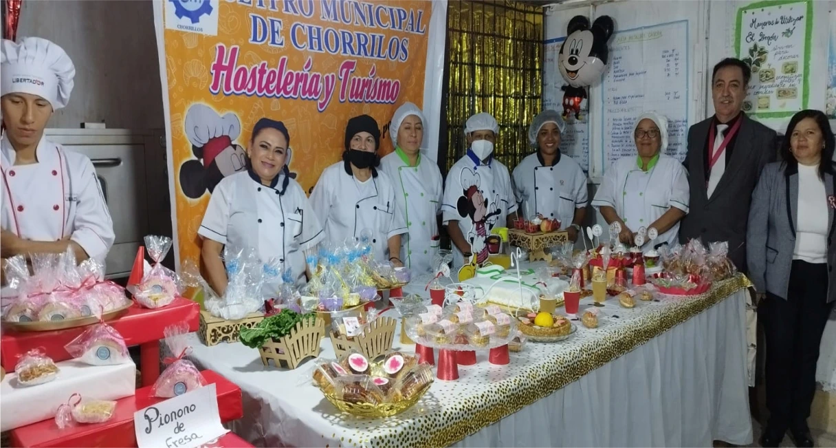 Foto_del_Director_en_reposteria